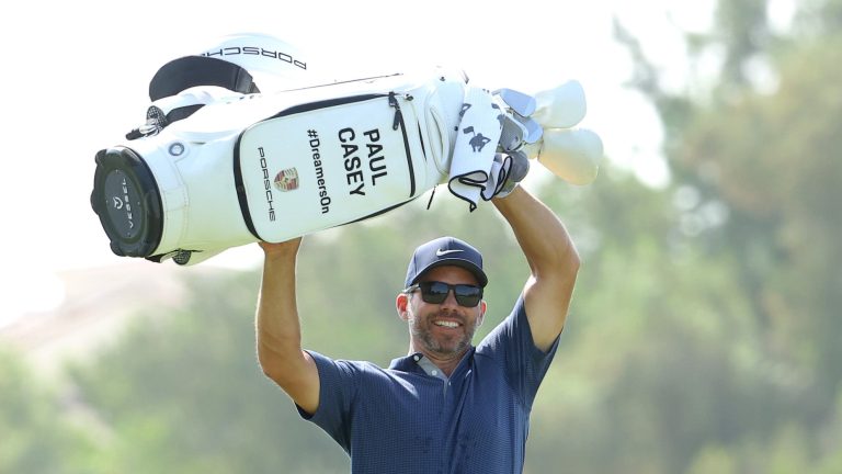 What Do Pros Carry in Their Golf Bags?