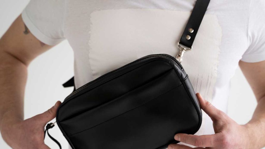 Can You Wear A Belt Bag As A Crossbody?