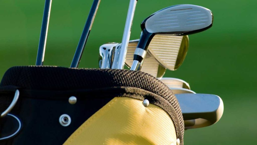 Choosing The Right Golf Bag