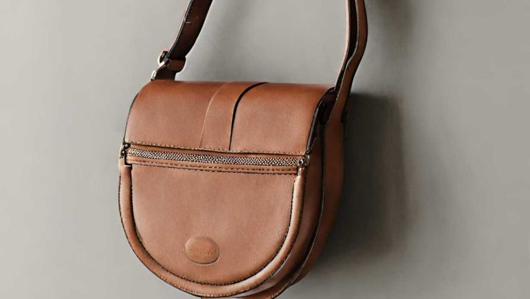 How to Turn a Crossbody into a Shoulder Bag?